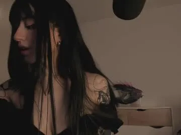 flamingoss – webcam model profile photo Image 4