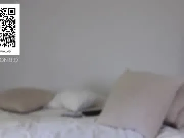 ReiningAffaire – webcam model profile photo Image 5