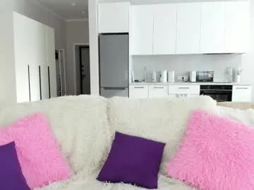 Luna_Veil profile photo Image 3