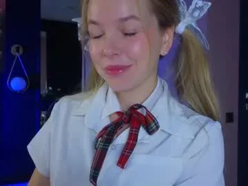 Real18sis_sex_sis – webcam model profile photo Image 11