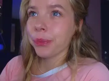 Real18sis_sex_sis – webcam model profile photo Image 12