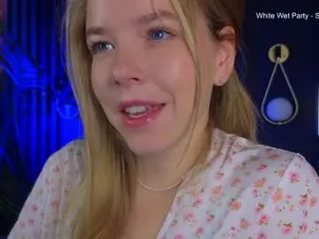 Real18sis_sex_sis – webcam model profile photo Image 13