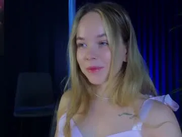 Real18sis_sex_sis – webcam model profile photo Image 18