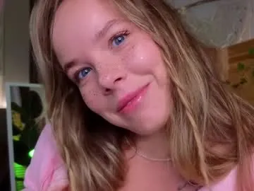 Real18sis_sex_sis – webcam model profile photo Image 6