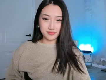 DollyTall – webcam model profile photo Image 11