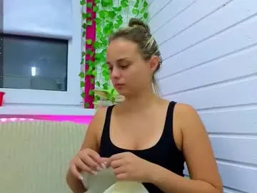 stefania_lerner – webcam model profile photo Image 16