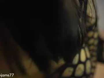 Aurora_-77 – webcam model profile photo Image 16