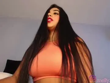 BaddieBellaUK – webcam model profile photo Image 14