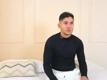 AllaTousNew – webcam model profile photo Image 19