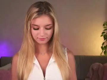 stefania_lerner – webcam model profile photo Image 7