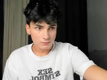 OnlyPragya – webcam model profile photo Image 3