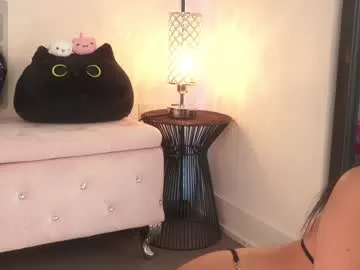 IsabellaEtthan – webcam model profile photo Image 18