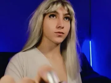 May-Squirt – webcam model profile photo Image 17