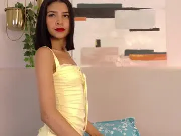 arieel__722 – webcam model profile photo Image 14