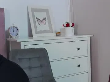 Playingsiblings profile photo Image 15