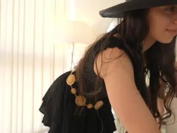 Megan_galactica – webcam model profile photo Image 6