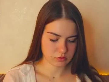 emma_andrew1 – webcam model profile photo Image 18