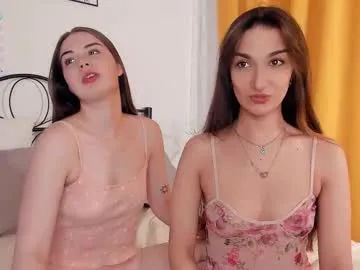 emma_andrew1 – webcam model profile photo Image 2