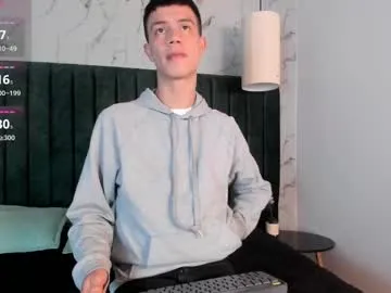 Suhu_love – webcam model profile photo Image 11