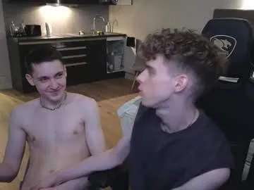 Nicoleevien – webcam model profile photo Image 12