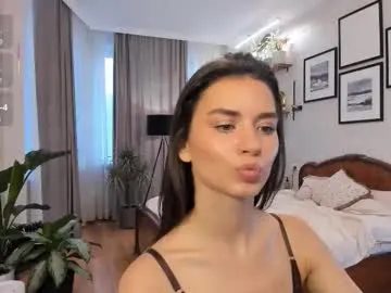 _Alicee_1 – webcam model profile photo Image 19