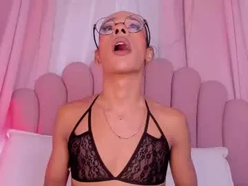 sareandrob – webcam model profile photo Image 10