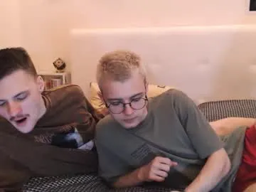 tora3220 – webcam model profile photo Image 13