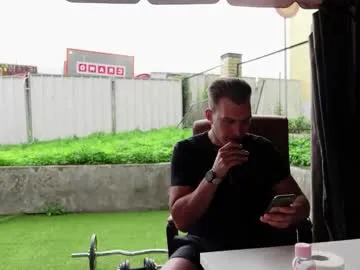 winterforu – webcam model profile photo Image 10