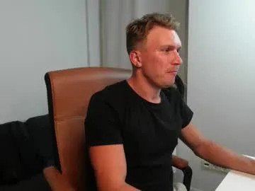 winterforu – webcam model profile photo Image 8