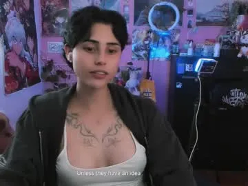 approche_toi_petite – webcam model profile photo Image 2