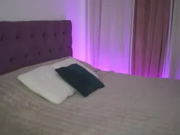 emma_andrew1 – webcam model profile photo Image 4