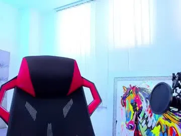 Layla_ly – webcam model profile photo Image 3