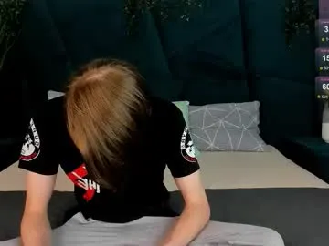 Sophie_cute06 – webcam model profile photo Image 10