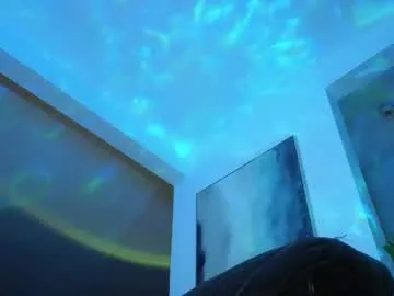 ORLA86 – webcam model profile photo Image 8