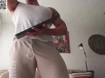 katrinewest – webcam model profile photo Image 17