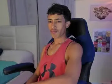 seraphine23 – webcam model profile photo Image 4