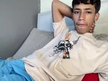 seraphine23 – webcam model profile photo Image 5