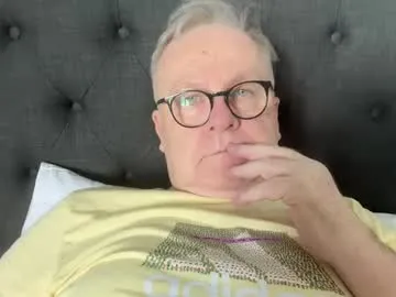 ava_delightt – webcam model profile photo Image 4