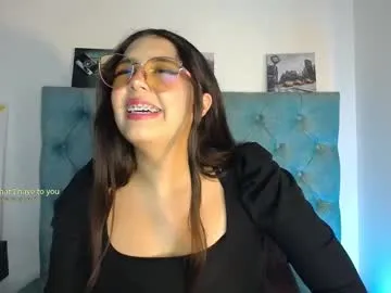 SissiVienna – webcam model profile photo Image 6