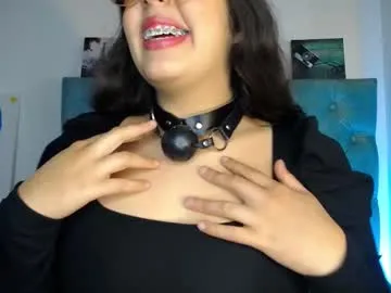 SissiVienna – webcam model profile photo Image 9