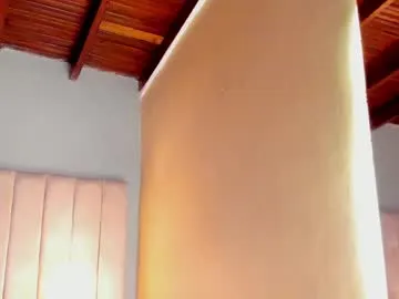 babyaylin – webcam model profile photo Image 12