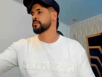 RuslanaXX – webcam model profile photo Image 13