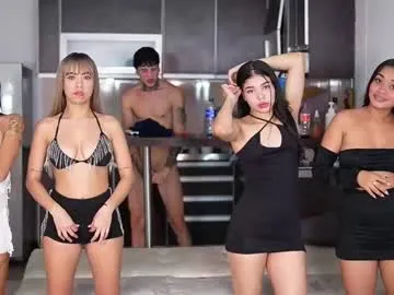 PetulaGunton – webcam model profile photo Image 11