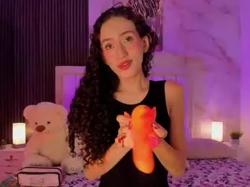 kriskras__ – webcam model profile photo Image 10