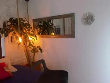 Grifa_Sensual – webcam model profile photo Image 2