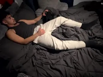 valerie_james3 – webcam model profile photo Image 6