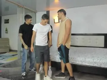 Nicoleevien – webcam model profile photo Image 11