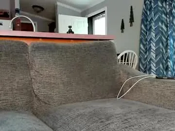 kira_mia – webcam model profile photo Image 3