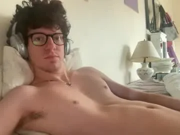 EmiliaCatalina – webcam model profile photo Image 10