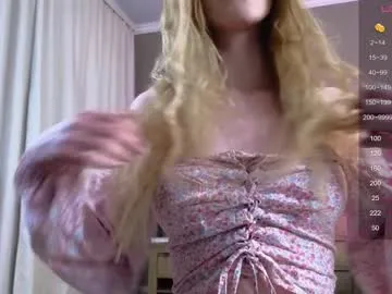 golden_girl_house – webcam model profile photo Image 3